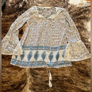 Pretty boho blu pepper top
